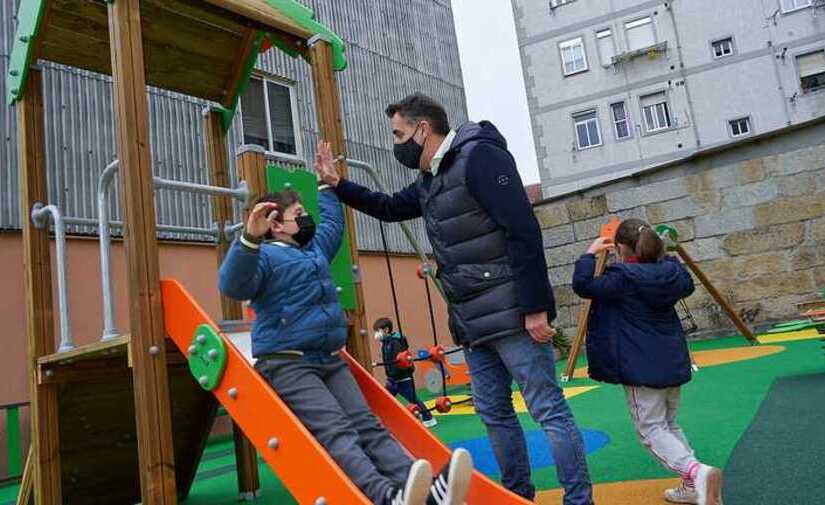 19 parques infantiles mejorarán su accesibilidad e inclusividad en diferentes barrios de Ourense