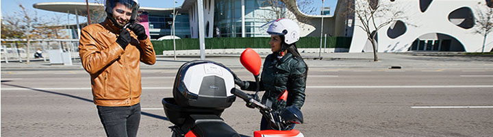 L’Hospitalet estrena su primer servicio de motos compartidas con 100 scooters de ACCIONA