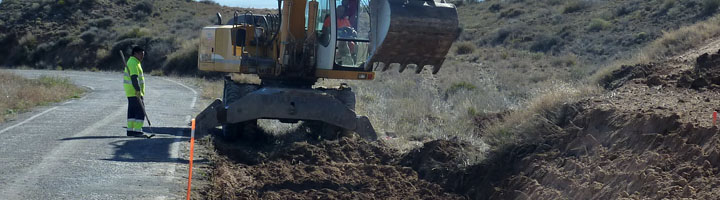 La Diputación de Zaragoza comienza los arreglos de la carretera que une Valmadrid y la Puebla de Albortón