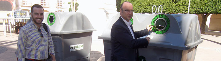 Almería comienza a instalar esta semana 350 nuevos contenedores de vidrio