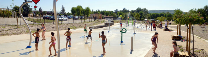 Vortex convierte el lago artificial de Lac de Férié en un Splashpad® seguro