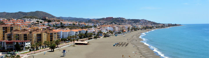 Rincón de la Victoria tendrá cambiadores en las playas para la nueva temporada de baño