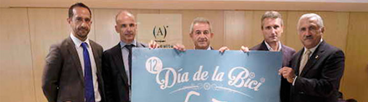Málaga organiza el XII día de la bicicleta bajo el lema 