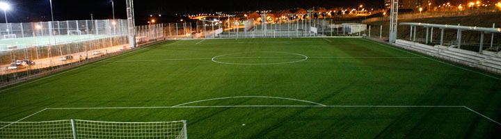 Alcobendas sustituye el césped artificial de cuatro campos de fútbol