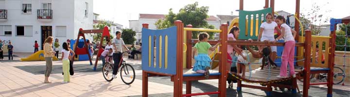 La Diputación de Málaga destinará 817.000 euros a equipamiento en ocho municipios de la provincia