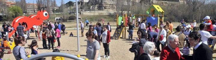 Salamanca cuenta con un nuevo parque de 28.000 metros cuadrados junto al río con zonas de ocio para toda la familia