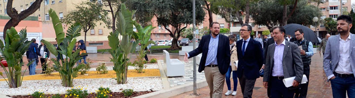 Murcia realiza obras de renovación de las áreas verdes del barrio del Infante