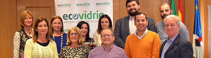 'Toma nota, recicla vidrio', la campaña veraniega de Ecovidrio 2017, ha implicado a 191 establecimientos