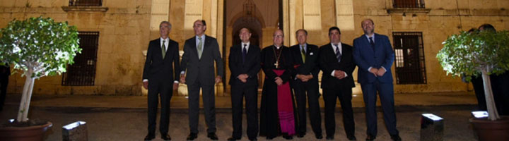 Inaugurada la nueva iluminación exterior del Monasterio de Uclés, en Cuenca