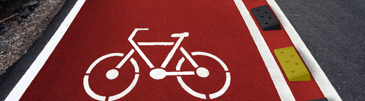 Balizas separadoras para carriles bici fabricadas con neumáticos fuera de uso