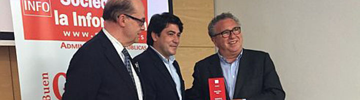 El Ayuntamiento de Molina de Segura recibe el premio 'Smart Cities 2015' por su trayectoria