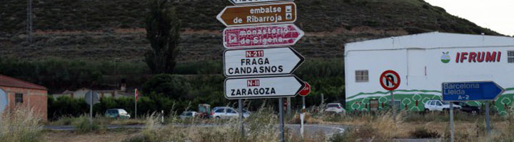 El Gobierno de Aragón comienza la instalación de señales en carreteras para promocionar destinos turísticos