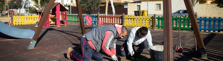 Sanlúcar de Barrameda firma un contrato de más de 100.000 euros para el mantenimiento de parques infantiles