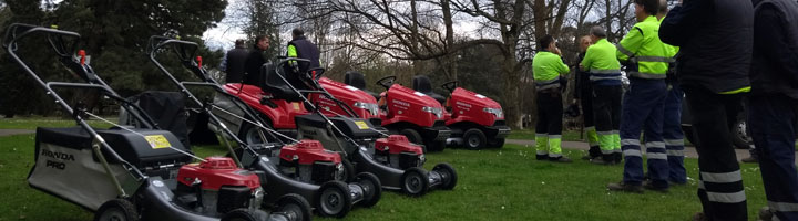 Aviles incorpora 6 nuevos cortacéspedes al servicio de Parques y Jardines