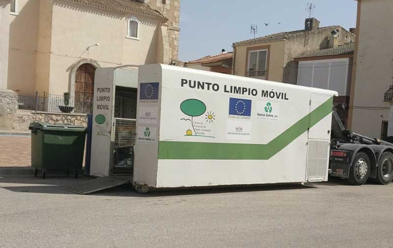 Albacete refuerza su programa de puntos limpios móviles con vehículos eléctricos y nuevos contenedores