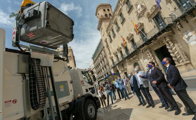 Alicante aumenta en ocho puntos la recogida selectiva de envases ligeros en 2020