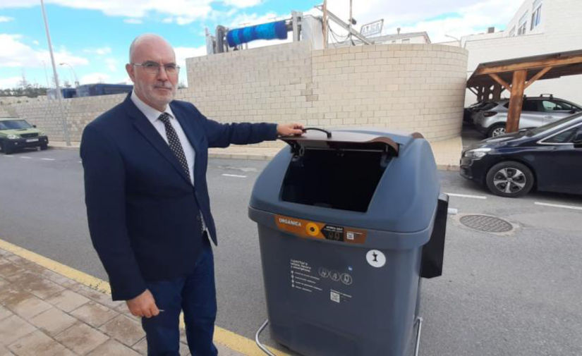 Alicante selecciona un nuevo modelo de contenedor de residuos orgánicos más accesible