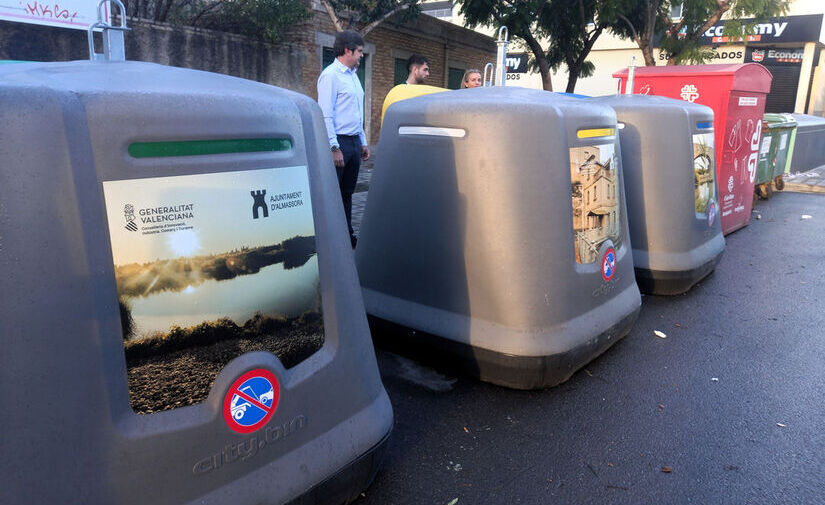 Almassora apuesta por la sostenibilidad, el diseño y la calidad con nuevos contenedores de reciclaje en superficie de Formato Verde