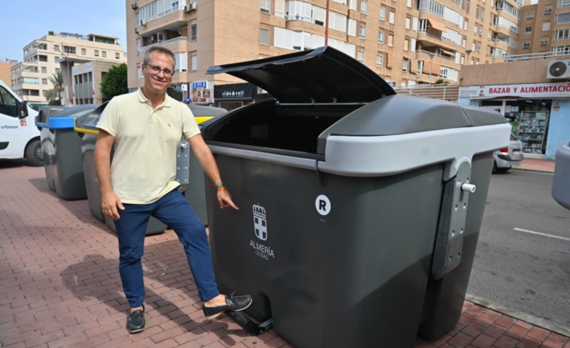 Almería ampliará un 50 % su red de contenedores y reforzará las fracciones destinadas al reciclaje