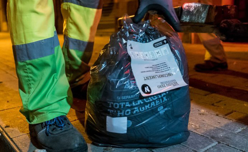 Arranca el servicio de recogida puerta a puerta de residuos en el barrio barcelonés de Sant Andreu del Palomar