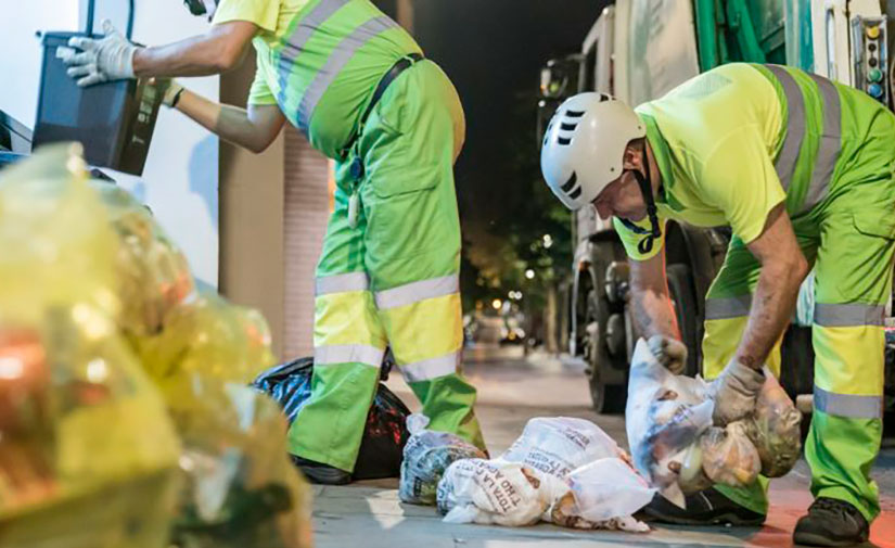 Barcelona aprueba la nueva tasa de residuos para incrementar la recogida selectiva de residuos