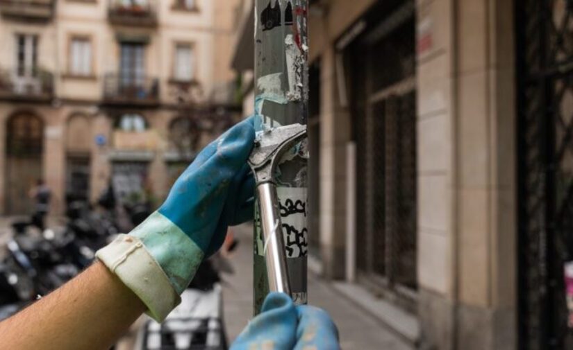 Barcelona retira más de 60.000 elementos del espacio público en el marco del Pla Endreça