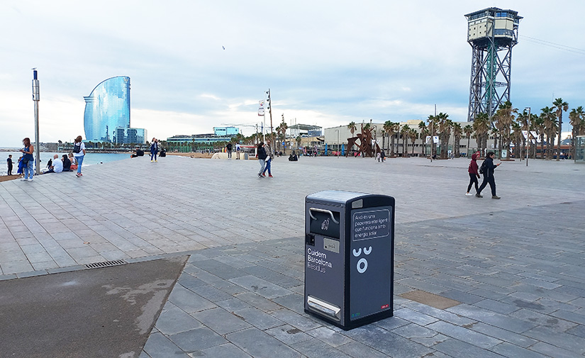 Barcelona ya cuenta con papeleras compactadoras Bigbelly potenciadas con energía solar