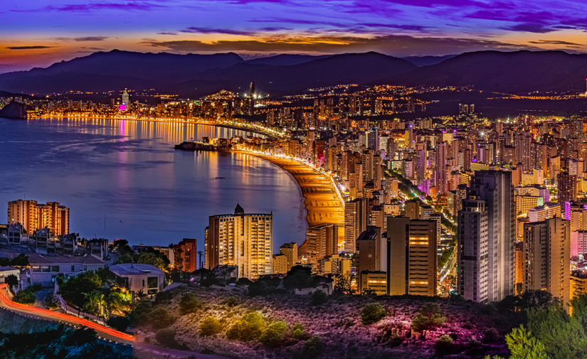 Benidorm impulsa el turismo inteligente con MOVISAT y la tecnología EcoTurismo en Digital Tourist 2025