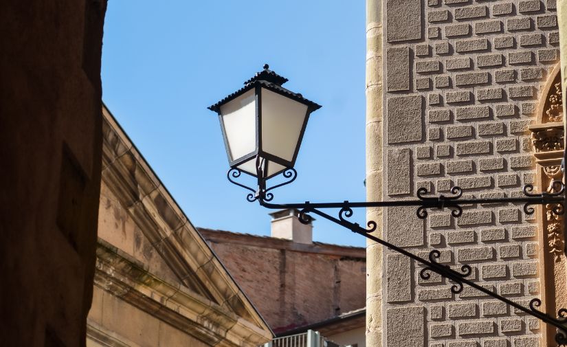 BENITO URBAN presentará en el Simposium Nacional de Alumbrado la renovación lumínica del centro histórico de Vic
