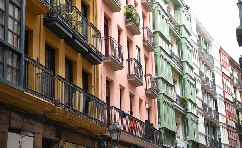 Bilbao expone la adaptación al Plan General de los planes urbanísticos de Casco Viejo y Bilbao La Vieja