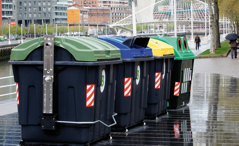 Bilbao se alía con CONTENUR para reciclar los viejos contenedores de la ciudad