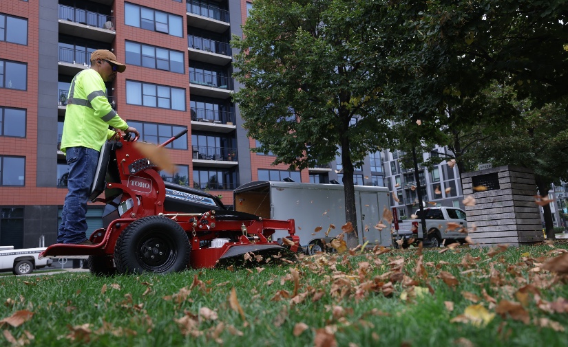 Burgos apuesta por la electrificación para el mantenimiento de sus zonas verdes