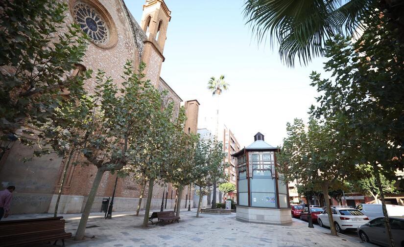 Burriana impulsa mejoras en limpieza, residuos, educación y urbanismo en el primer pleno del año