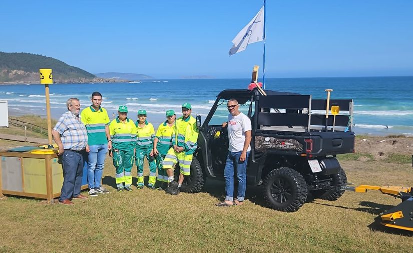 Carballo adjudica a ACCIONA la limpieza de playas con un modelo centrado en la conservación ambiental