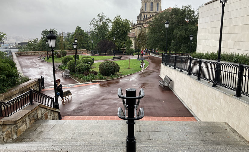 Concluyen las obras de mejora de la Plaza Juan XXIII de Bilbao