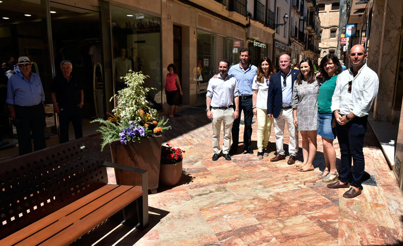 Concluyen las obras de remodelación integral de la céntrica calle Duranes de Antequera