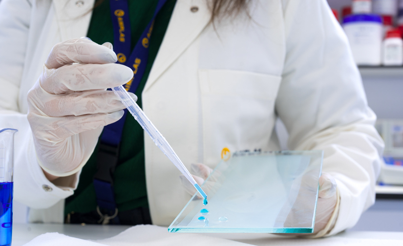 DACCO2: materiales híbridos para la captura y eliminación de contaminantes en entornos urbanos mediante luz solar