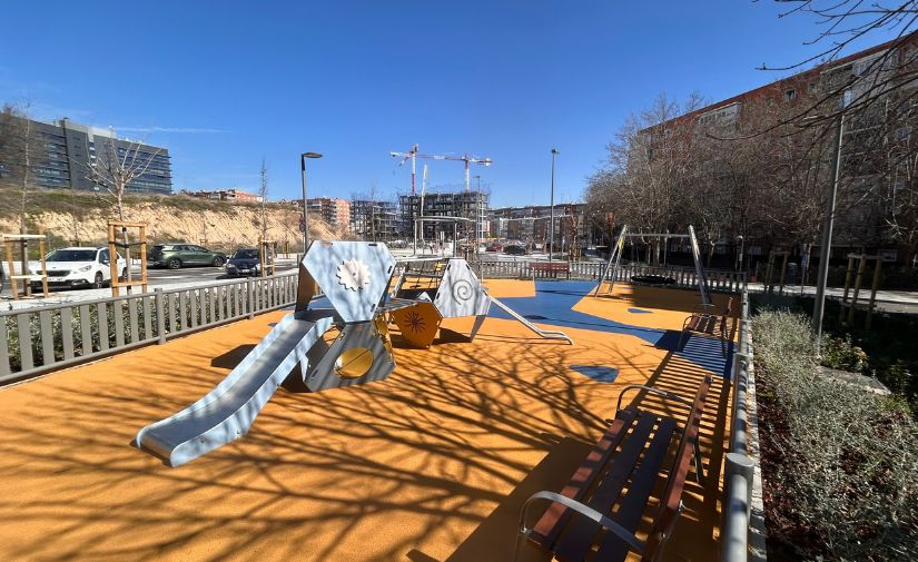 Diseño, inclusión y juego: así es el nuevo parque infantil del barrio de Salamanca de Madrid