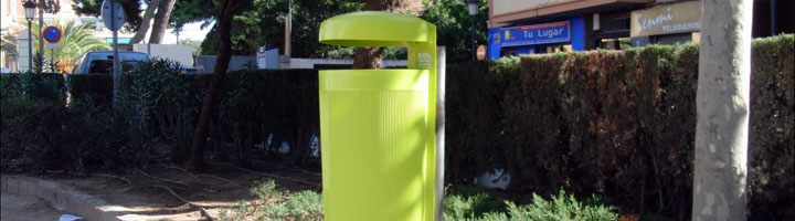 Comienza la instalación de 465 nuevas papeleras en Valencia