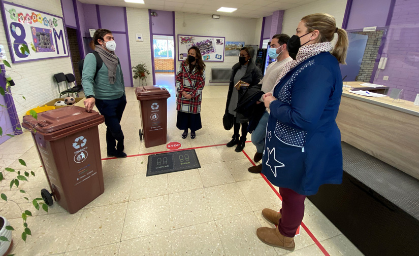 Ecoval Sudoe lleva a los colegios de Ourense el contenedor marrón