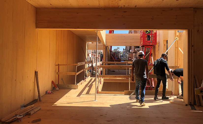 El AMB construye los primeros cuatro equipamientos públicos de madera dentro del territorio metropolitano