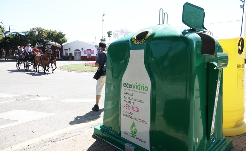 El Ayuntamiento de Málaga y Ecovidrio impulsan el reciclaje de vidrio
