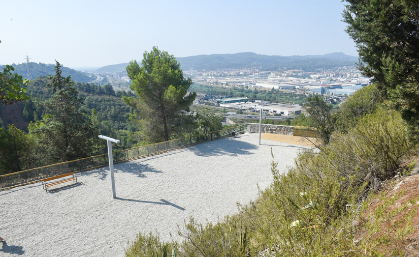 El parque barcelonés Ermita de Castellbisbal reabre tras las obras de mejora y restauración paisajística