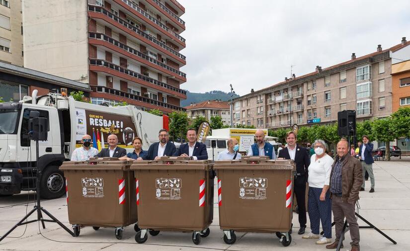 El contenedor marrón llega a 11 municipios de la zona del Besaya para dar servicio a más de 40.000 cántabros