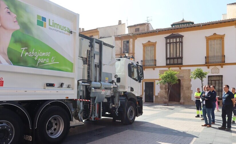 El municipio murciano de Lorca adquiere un nuevo camión de recogida de residuos