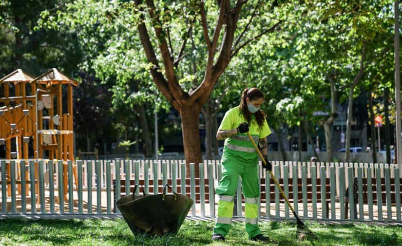 El nuevo contrato de limpieza y recogida de residuos de Barcelona se pondrá en marcha en marzo del 2022