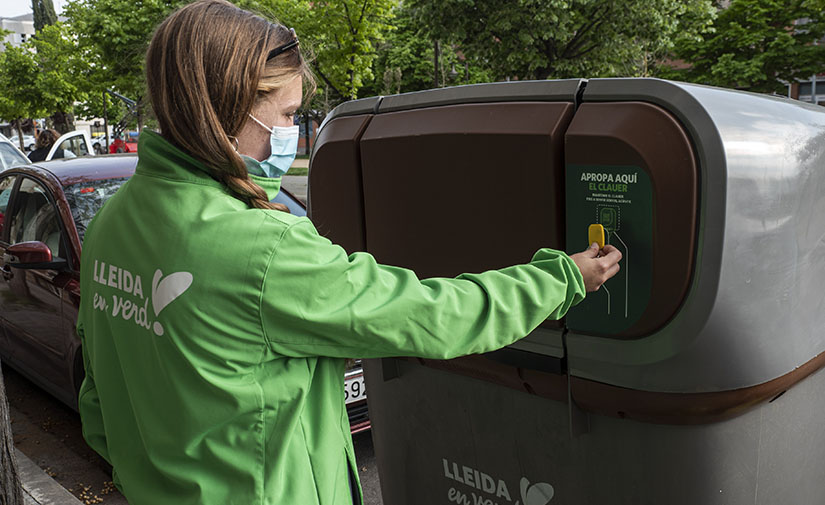 El reciclaje de residuos en varias zonas de Lleida alcanza el 70% con la puesta en marcha de la recogida puerta a puerta