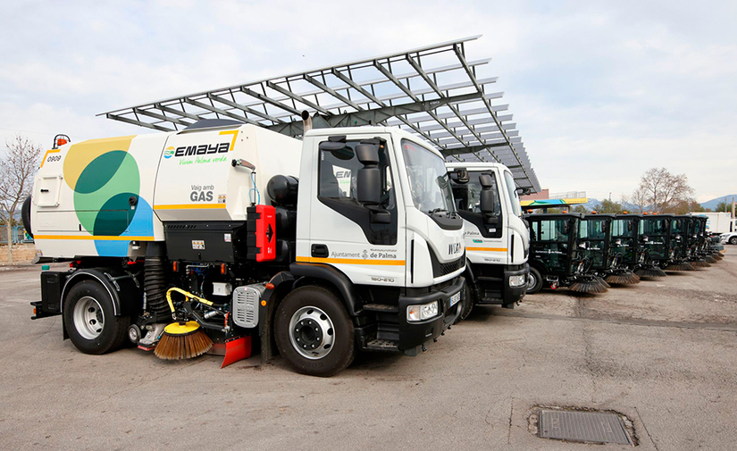 Emaya cuenta ya con 226 vehículos destinados al servicio de limpieza en Palma