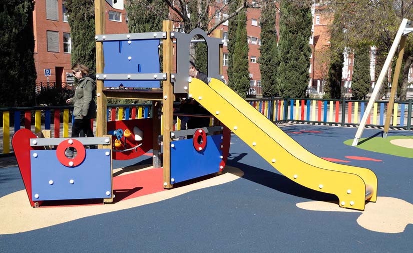 Finaliza la renovación del parque infantil de Beurko Berri de Barakaldo