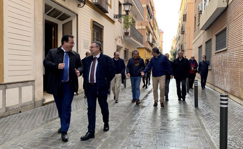 Finaliza la reurbanización de la calle San Vicente de Sevilla